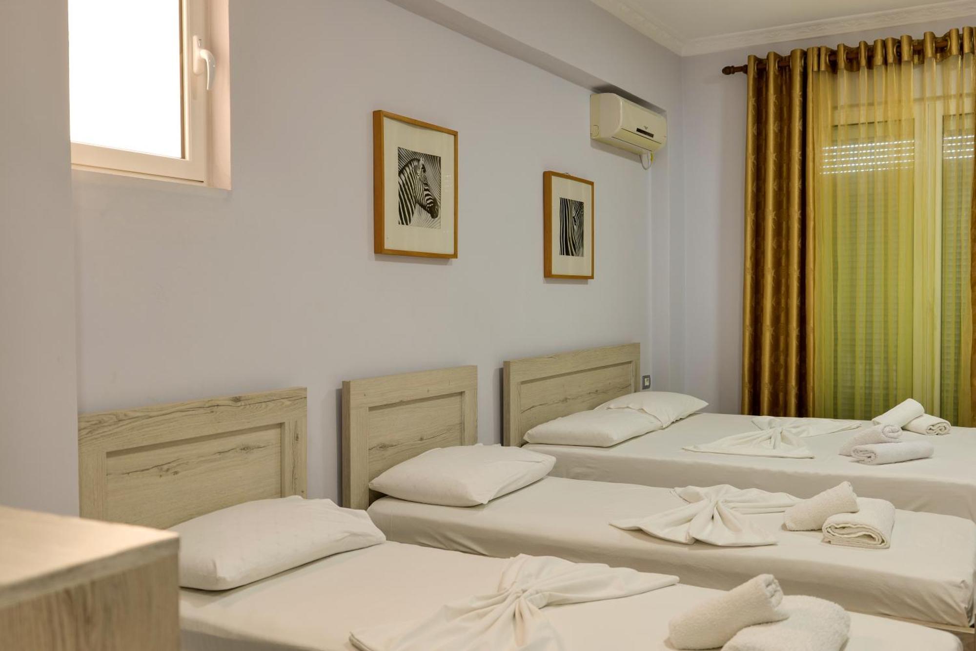 Hotel Billy Himare Esterno foto