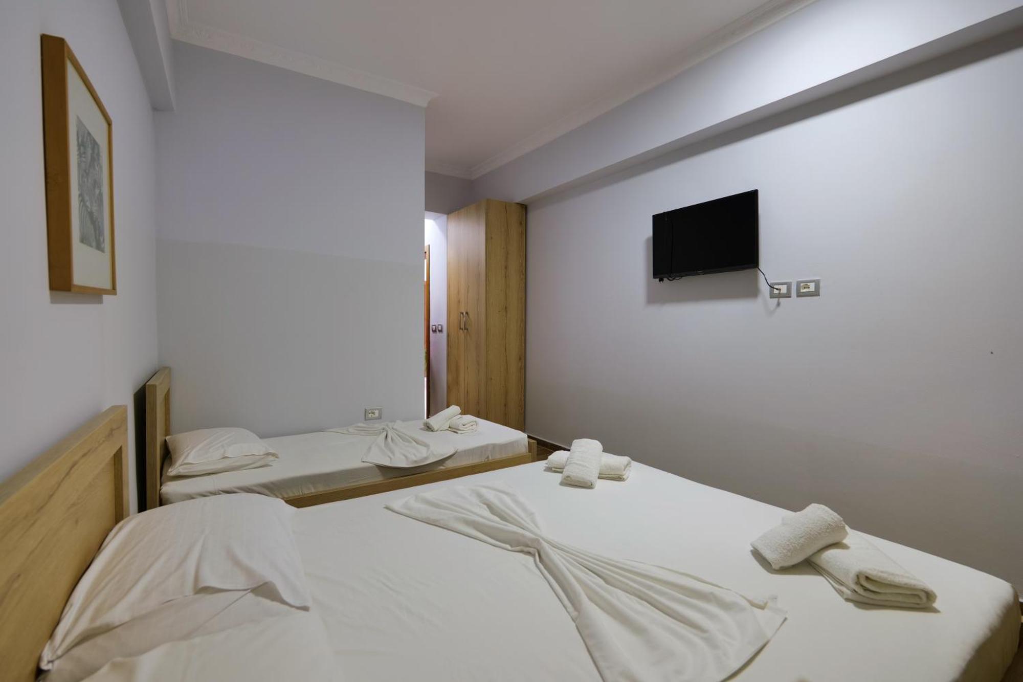 Hotel Billy Himare Esterno foto