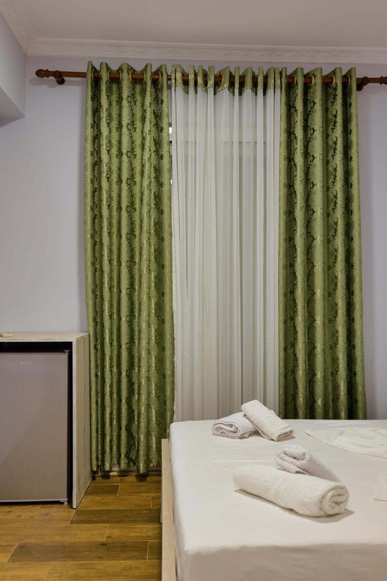 Hotel Billy Himare Esterno foto